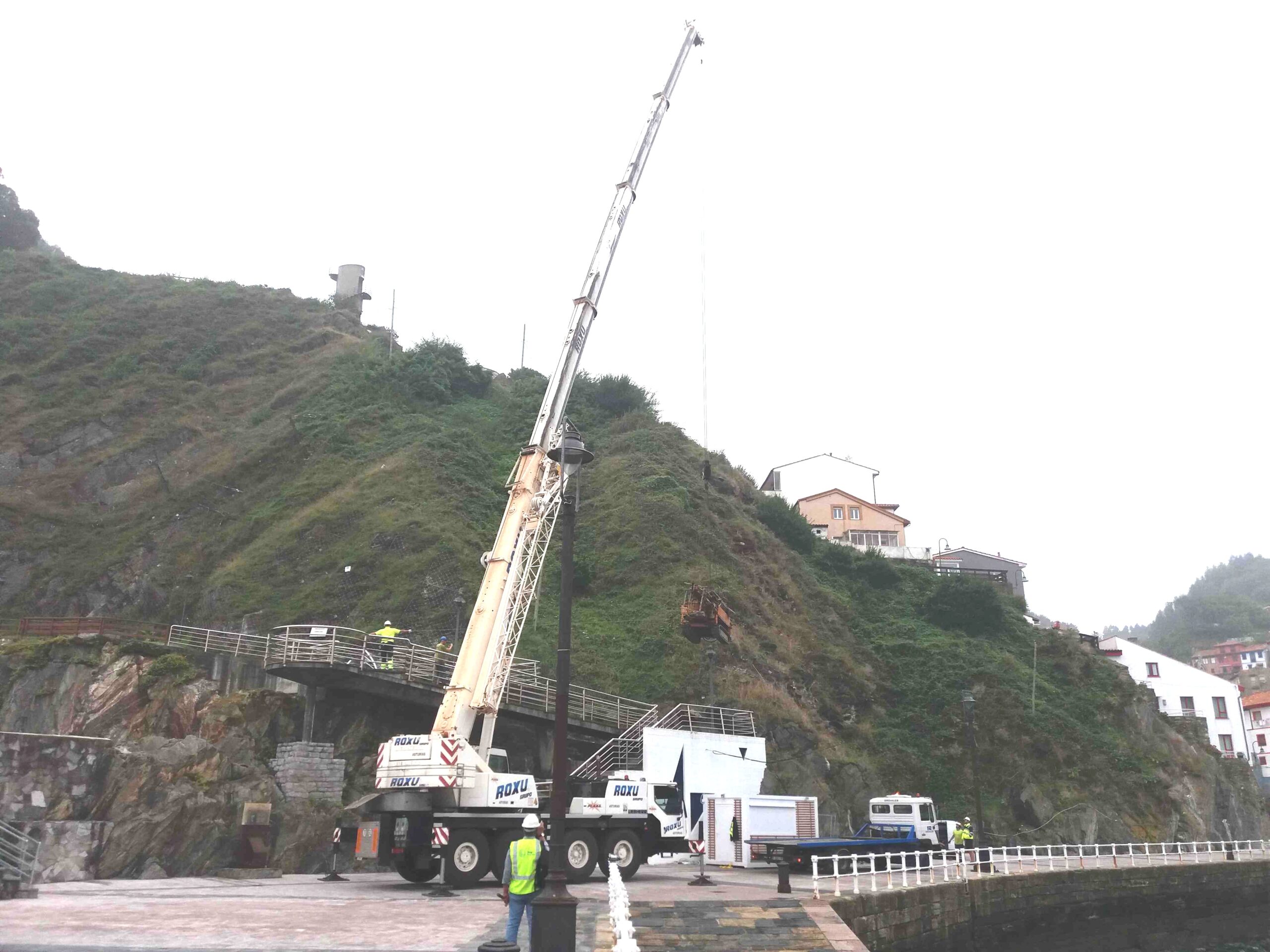 2 Acceso Máquina Sondeo Camino Faro Cudillero